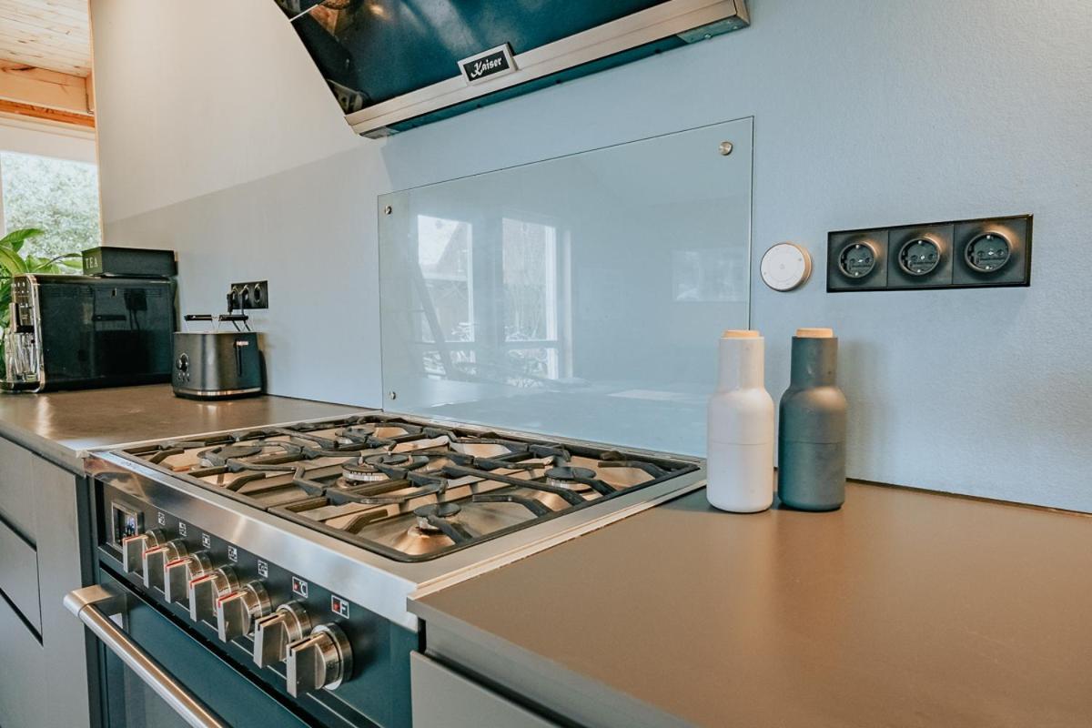 Hostel Oder Ferienwohnung 1-16 Personen Im Blauen Haus 페마른 외부 사진
