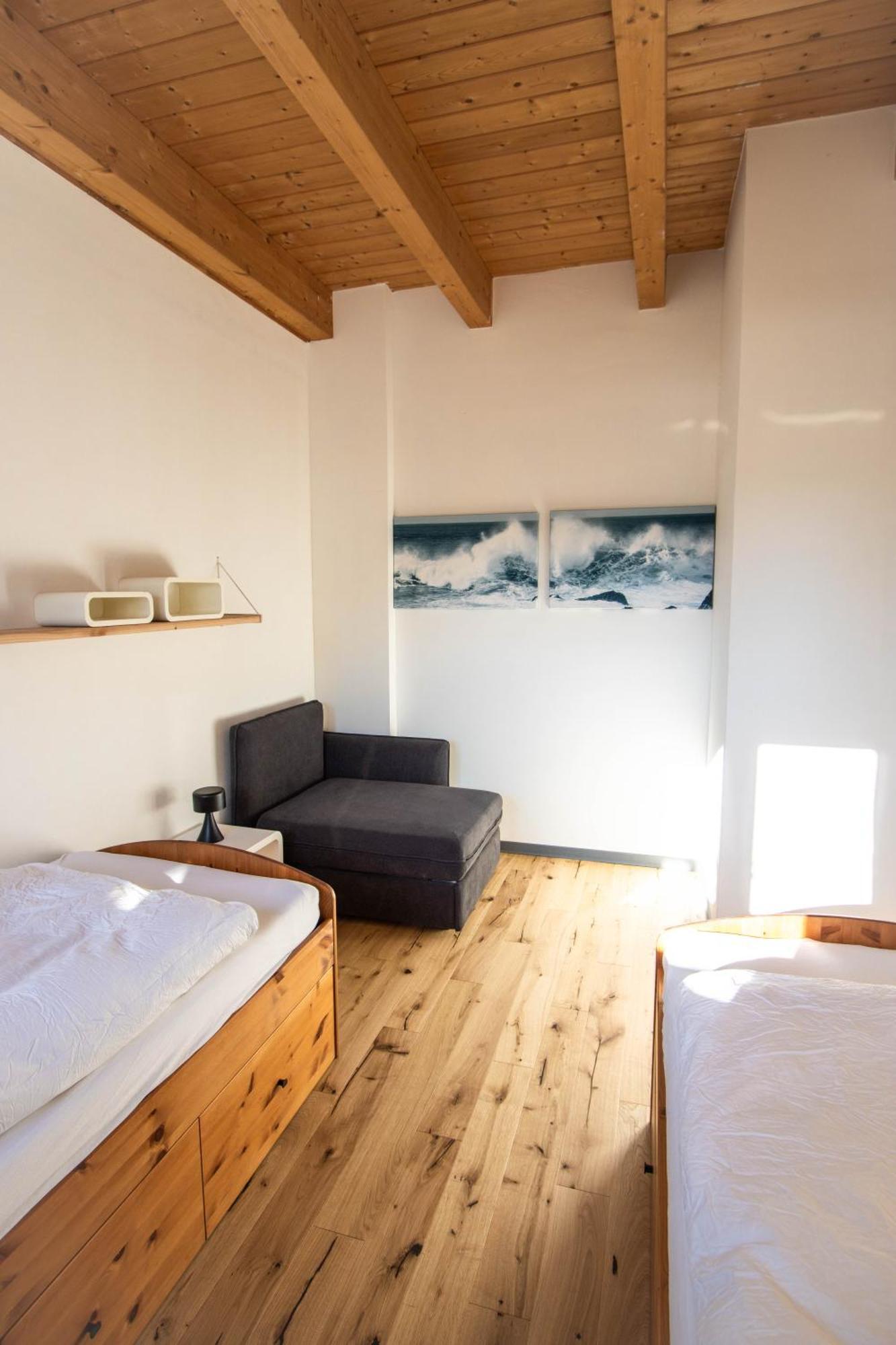 Hostel Oder Ferienwohnung 1-16 Personen Im Blauen Haus 페마른 외부 사진