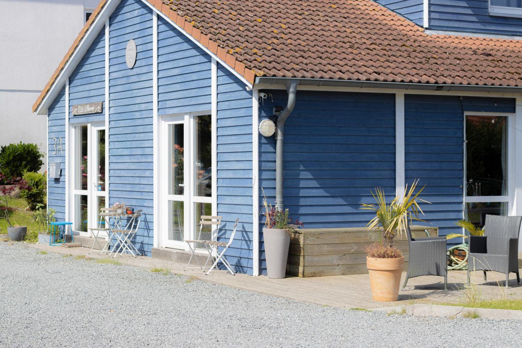 Hostel Oder Ferienwohnung 1-16 Personen Im Blauen Haus 페마른 외부 사진