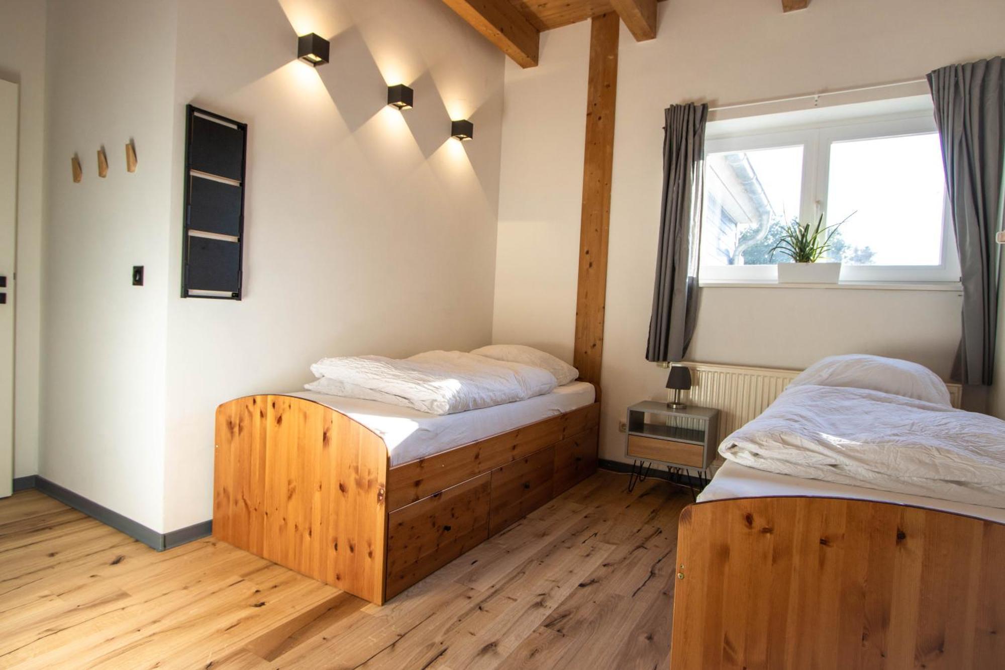 Hostel Oder Ferienwohnung 1-16 Personen Im Blauen Haus 페마른 외부 사진
